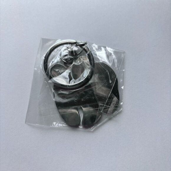 Metal Panda Key Chain - Picture 2 of 2